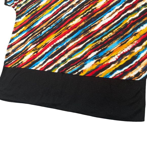 Plus size 1x colorful wavy stripes shirt swoop neck batwing arms thick black hem - Picture 3 of 9